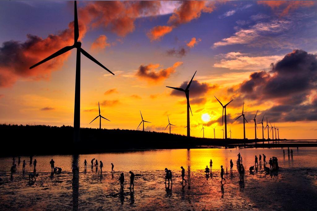 Sunset over Gaomei Wetlands